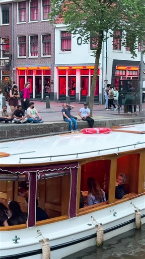 amsterdamredcentrum op TikTok