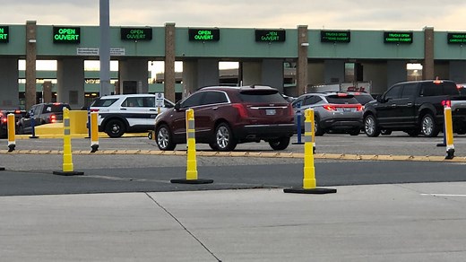 Shopping across the border? Here's what tariffs mean for bringing items back to Canada