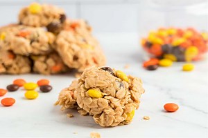 Peanut Butter No Bake Cookies Recipe - Shugary Sweets