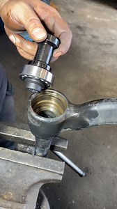 1.9M views · 5.4K reactions | Ponteira da barra de torção do Scania #fresadora #automobile #tornocnc #torno | Weld Torno usinagem | Facebook