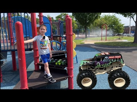 MONSTER TRUCKS PLAY AT THE PARK 🛝 Grave Digger Monster Trucks hunt