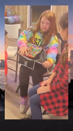 She was so excited for this set of markers! #surprise #birthday #bestgiftever #reels #viral #fyp - 🎥 tt : ambertester84 | T'Little Moments