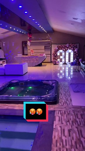 Pool House Bar Ideas for a Stunning Pool Party