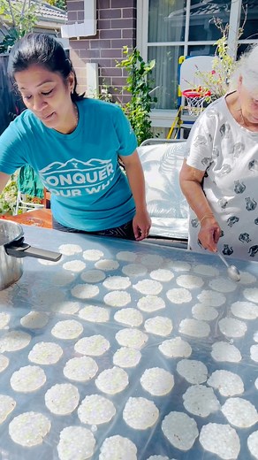 101K views · 344 reactions | Live Papadam making with Mataji. Comment like to get her secret recipe. WhatsApp +61478477987 #ruchithestar #mealprep #papad #desifoods #indianfood | Ruchi Suhaney | Facebook