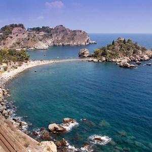 10K views · 1K reactions | Isola Bella - Taormina | Spiaggia | Facebook
