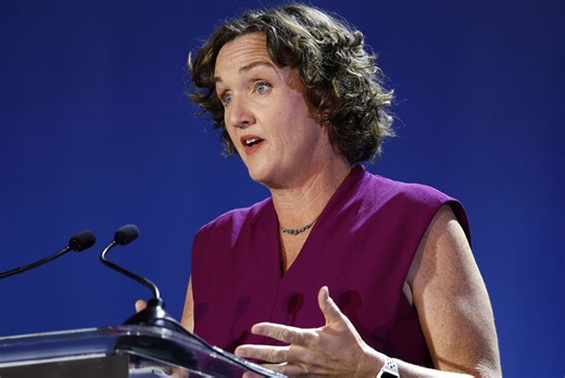 Katie Porter: What to know about CA gubernatorial candidate