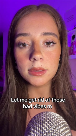 Who gave u that bad energy #asmrvideo #asmrtriggers #asmr #asmrrelax #asmrsounds