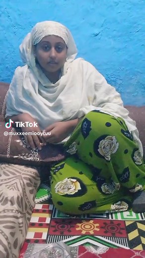 Muxxee: Oromoon Dachiitti Kufuu fi Aadaan Balaaleffachu