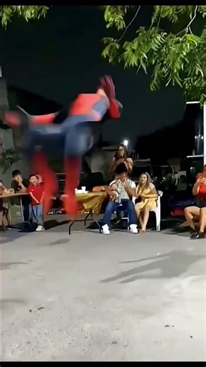 funnymoment #epicfails#laughstorm #failcompilation #hilariousfails #funny