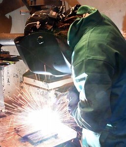 DuPage County jail inmates learn welding to better prepare for life on the outside