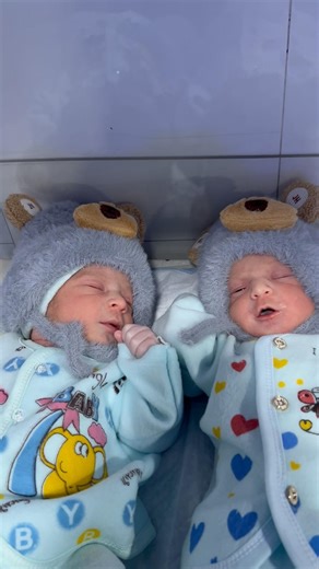 Cutest NICU Babies Ready to Go Home With Mama & Papa 🏠👶❤️ #NICUBaby #GoingHome🤲🙏❤️