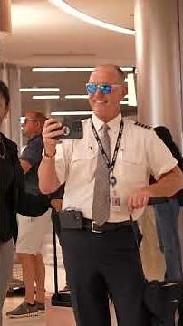 airport crowd starts to film this solo