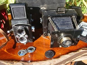 Antique Old Ross Folding Camera & Microflex MPP TLR Twin Lens Camera See Video