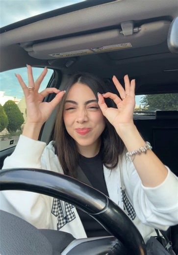 Video de Romina Vidales (@rominavidalesa) relacionado con “the intern movie”