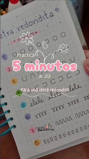 Practica 5 minutos al día 🤯 #letrabonita #lettering #cuadernosbonitos #notasbonitas #aesthetic
