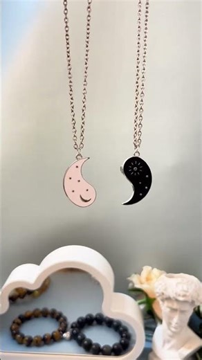 Newly designed ladies lockets and bracelets with very good designs