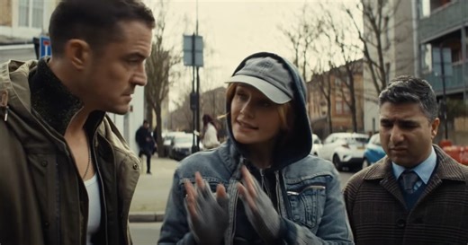 Bryce Dallas Howard & Orlando Bloom Are Undercover Improv Comics in Deep Cover Trailer