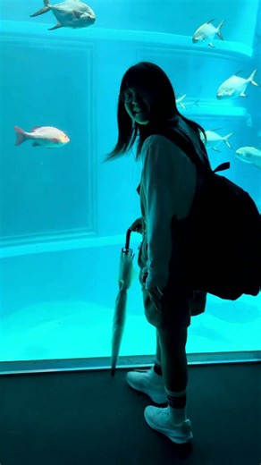 I visited an aquarium in Golden Week.
