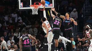 《迈阿密热火》【原声】尼克斯113-115热火 唐斯绝平偏出热火主场险胜尼克斯