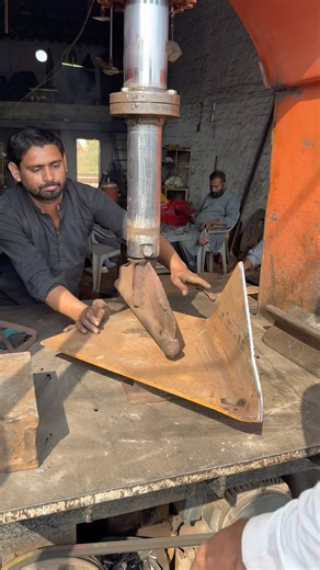 Hydraulic Workshop Skills! Potato Machine Blade Bending Technique🤯!!