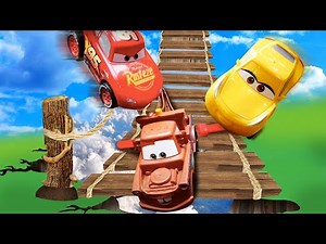 Spielzeug Video auf Deutsch. Lightning McQueen und Cruz retten Mater. Spielzeugautos für Kinder