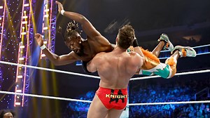 240K views · 1.5K reactions | Former WWE Champion Kofi Kinston has no tolerance for the outspoken LA Knight in an explosive matchup. | WWE SmackDown | Facebook