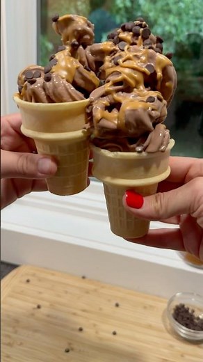 High Protein Chocolate Peanut Butter Soft Serve 🍦Made with my Ninja swirl with ‪@cookingwithjacob-c‬