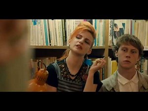 Andrew Scott in Pride