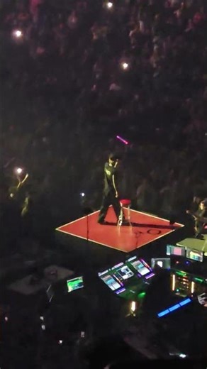 MGK - 'Lonely Road' Live Hamilton Dec 8th 2025