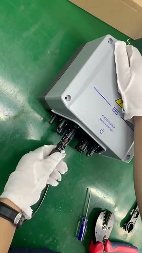 How do I install MC4 connector on a PV Rapid Shutdown Switch? #circuitbreaker #solar #switches