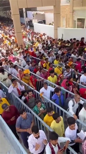 Jay Shree Shyam 🌹🙏 #song #shortvideo #jaishreeshyam #shyambhajan #viralsong 🌹