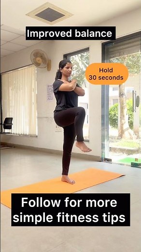 Improve balance and strength with this simple One leg Hold exercise.practice daily#explore#balance