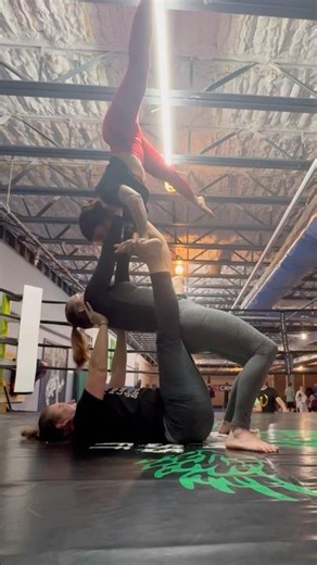 Acro fun 🙃 #acro #acroyoga #acrobatics #acrobat #yoga #circus