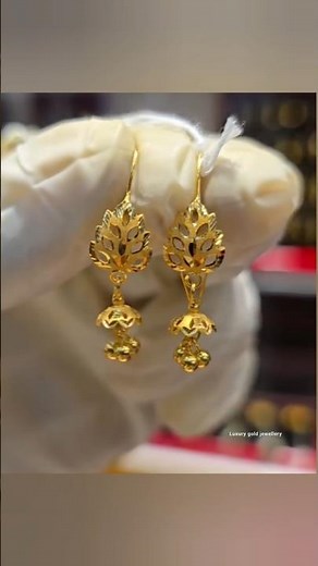 Gold hoop earrings designs daily wear #shorts #viralshorts #earrings #topsdesigns #trending