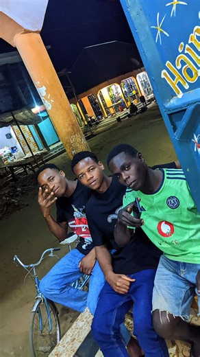 starson 4👊🏿⏩ (@amirstarson45)’s videos with original sound - HabarimpyaTv