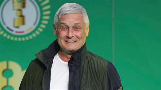 Jetzt HIER "BILD Sport" live sehen | Meistertrainer Veh zu Gast im Studio