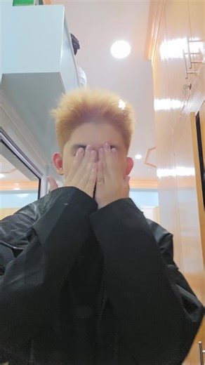 Anybody Remember This Trend from 2024? Throwin' back this 2024 Trend in 2026 #tinitigankonilapitanko #marikitsadilim #throwback #2024 #fyp