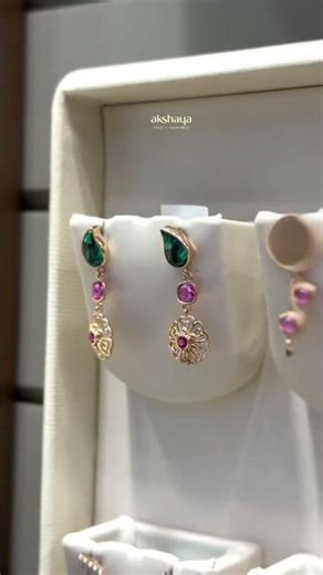 Discover earring collections that embrace clean lines, subtle shimmer, and modern elegance.