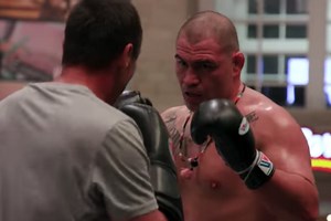 Video: Cain Velasquez UFC On ESPN 1 Open Workout Highlights