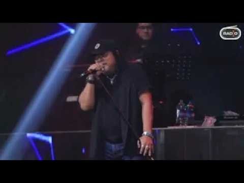 ဇော်ဝင်းထွဋ် - အသည်းကွဲ ရေဒီယို (Live)