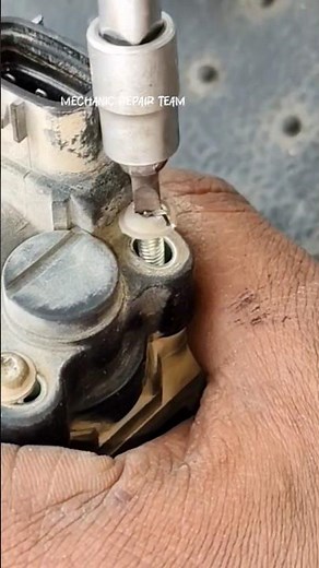 Restoring Damaged Screw Threads Easily 👍😊 #shorts