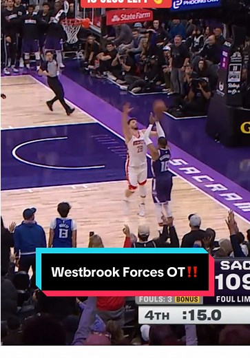Russell Westbrook buries the clutch corner three to send the game to OT 😤 #NBA #NBAHighlights #RussellWestbrook #SacramentoKings #overtime