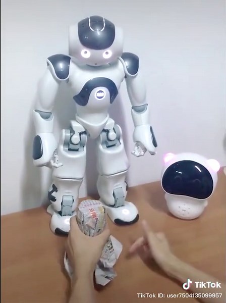 azna channel on TikTok