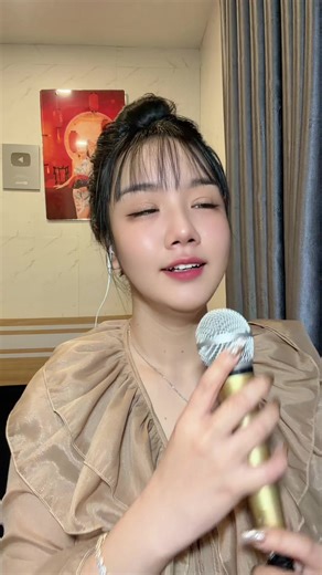 Non nước hữu tình quê mình xinh đẹp quá