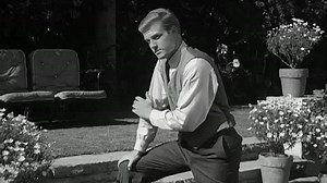 The Alfred Hitchcock Hour S01E01 ~ A Piece of the Action