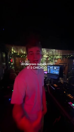 Improvise with a FLX4 Controller in Chicago's Cold