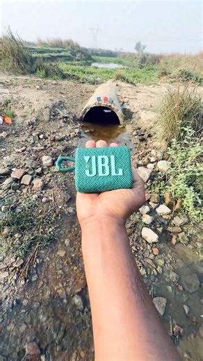 JBL go3 waterproof speaker