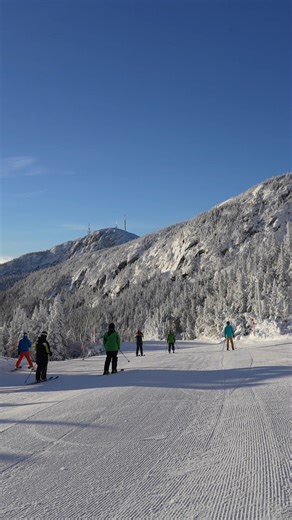 There is nothing like enjoying the winter views at #stowemt with your friends and family. 🏔️ The last chance to get 10 Buddy Tickets with your 2024/25 Epic Pass is April 14th! With an Epic Pass, you get unlimited, all-season access to ski and ride for $982. Plus, new for next season, with Buddy Tickets on the My Epic app you can head straight to the lift and skip the ticket line! Start dreaming of those next season turns and incredible winter views. ❄️ Purchase here: https://www.stowe.com/plan-