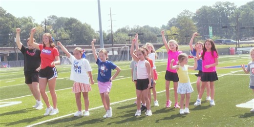 LCU Cheer host Mini Cheer Camp