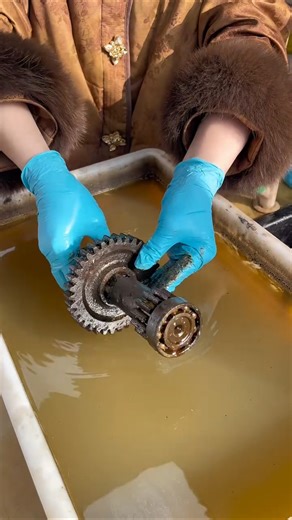 Revolutionary Heavy-Duty Degreaser: Clean Parts Faster Without Caustic Soda! 🛠️✨ #restoration #viral